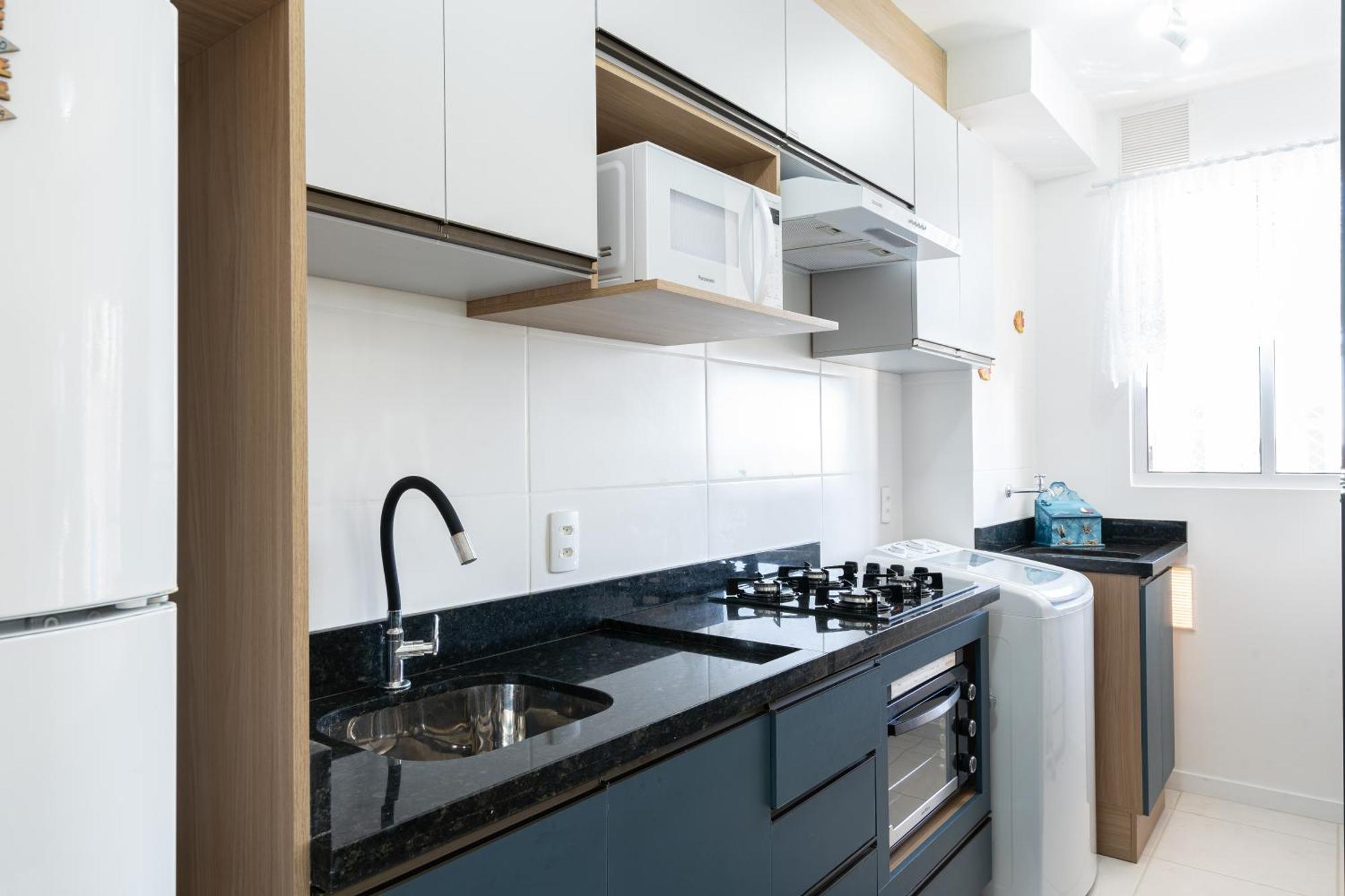 Apartamentos Piçarras: Beachfront Comfort with Pool and 24/7 Security Exterior photo